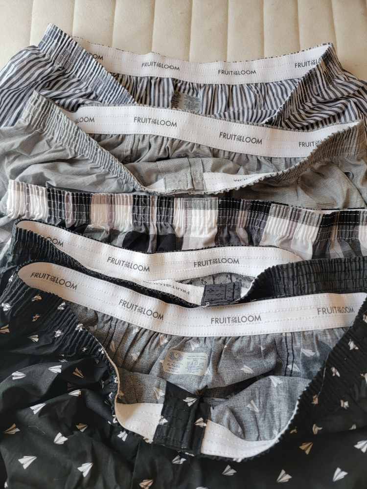 XL - 5 Pairs New Never Worn Fruit of the Loom Flyers - photo 2