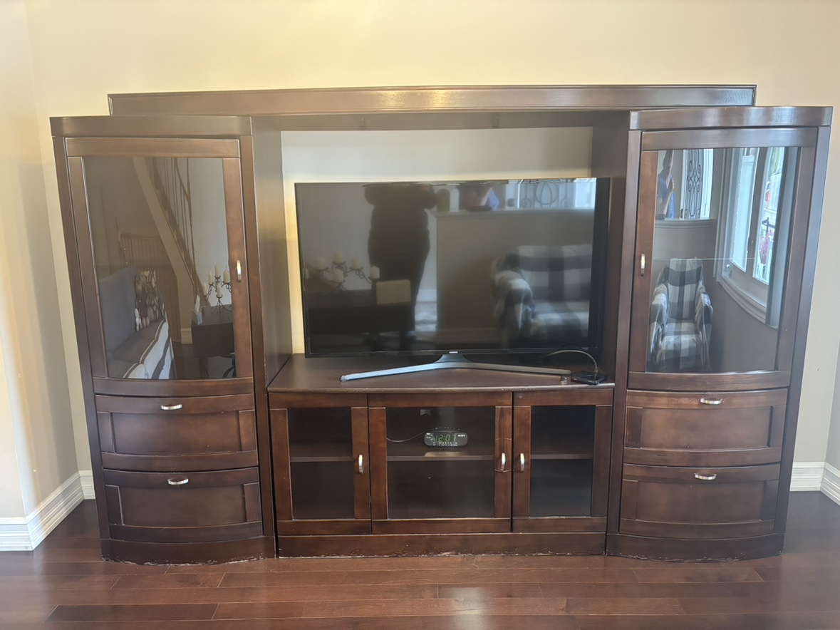 Free TV unit with Storage 4 pieces