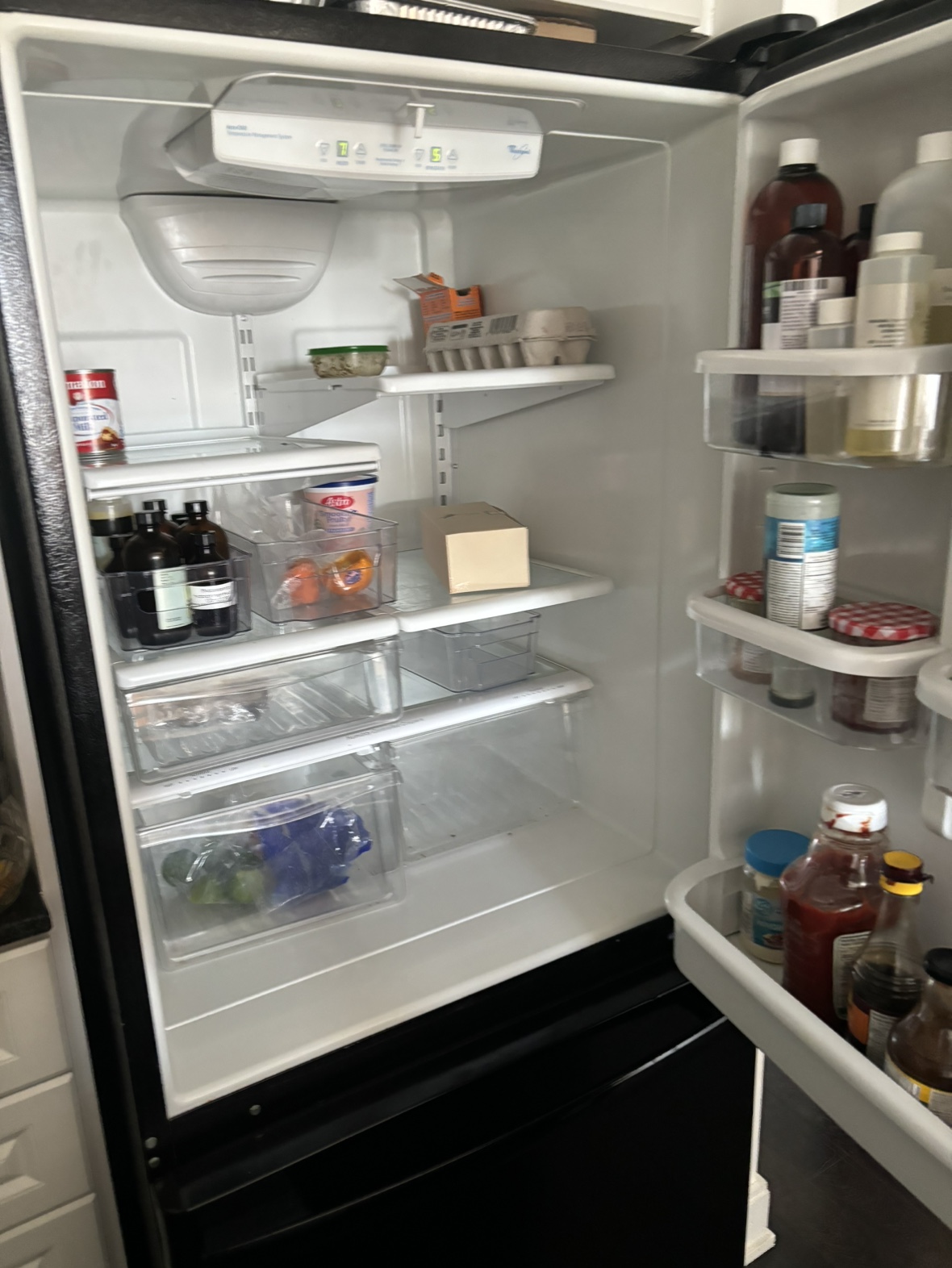 Black Whirlpool fridge 65’H x 29’W x 32.5’D inches - photo 3