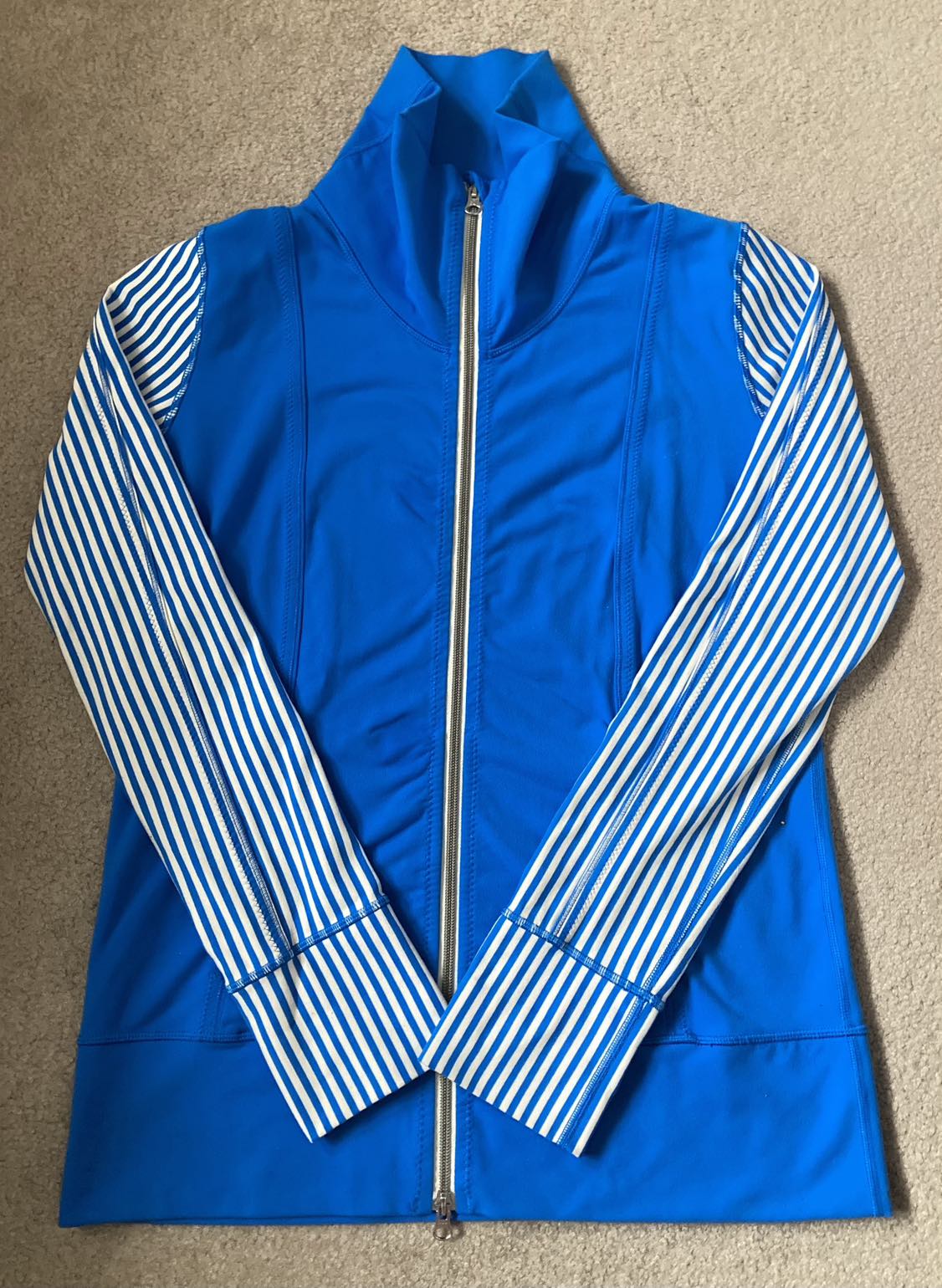 Lululemon jacket Size 10 thumbnail
