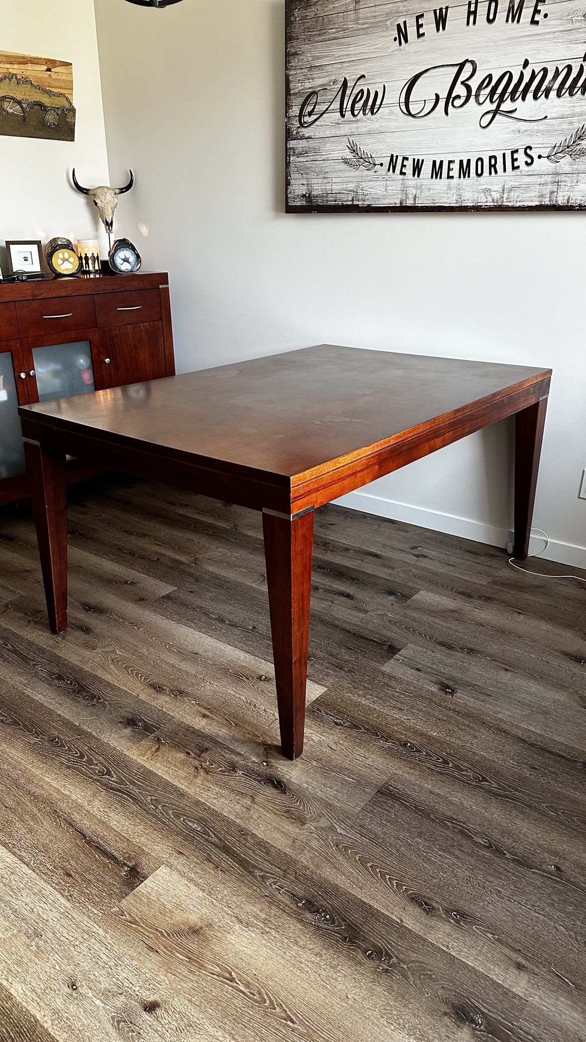 Kitchen table