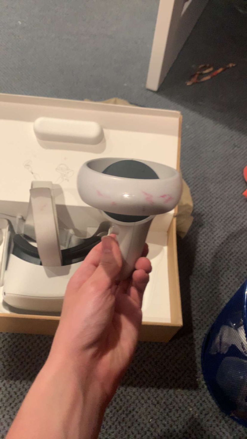 Meta quest VR Headset - photo 5