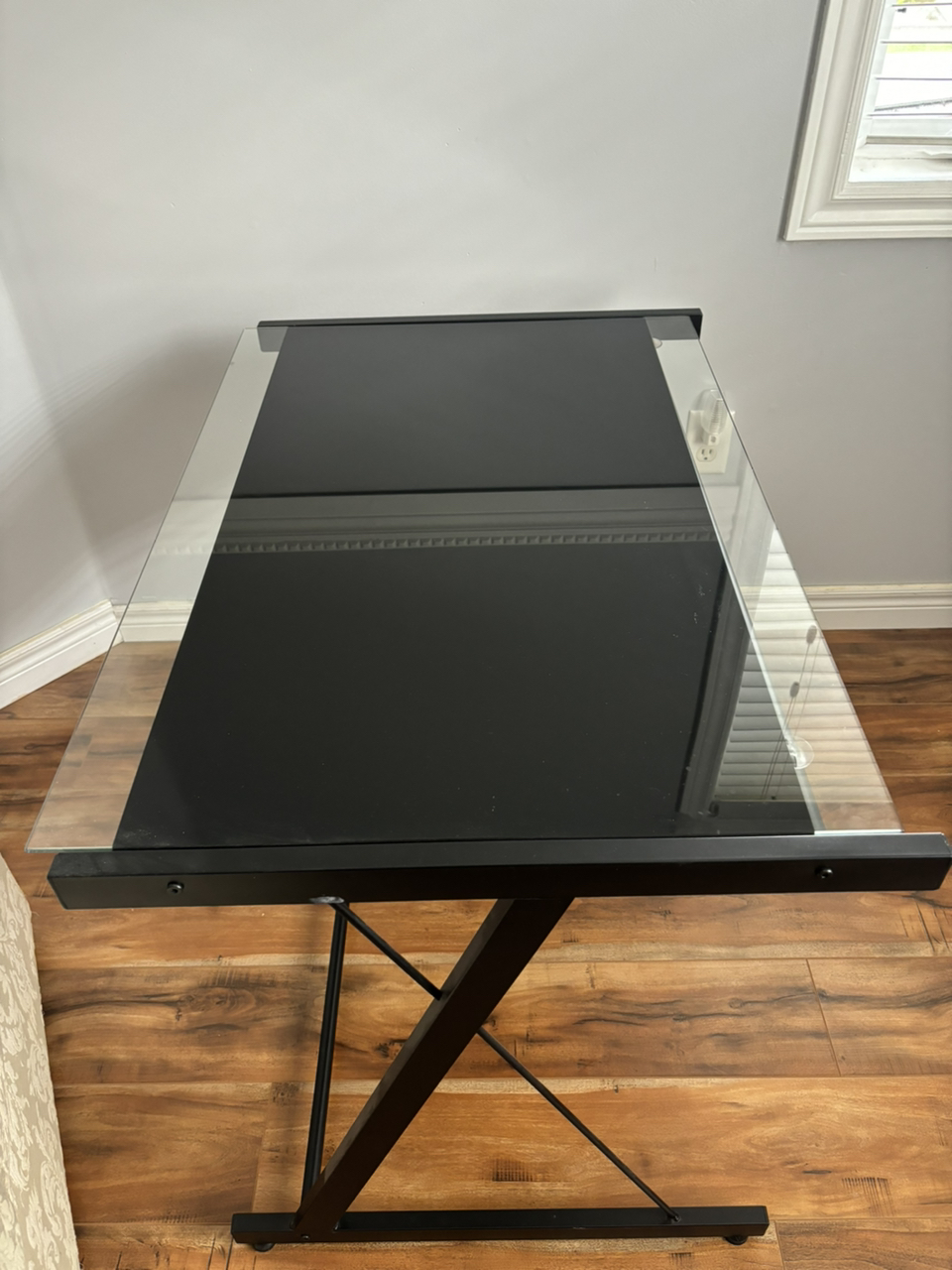 Glass desk - photo 2