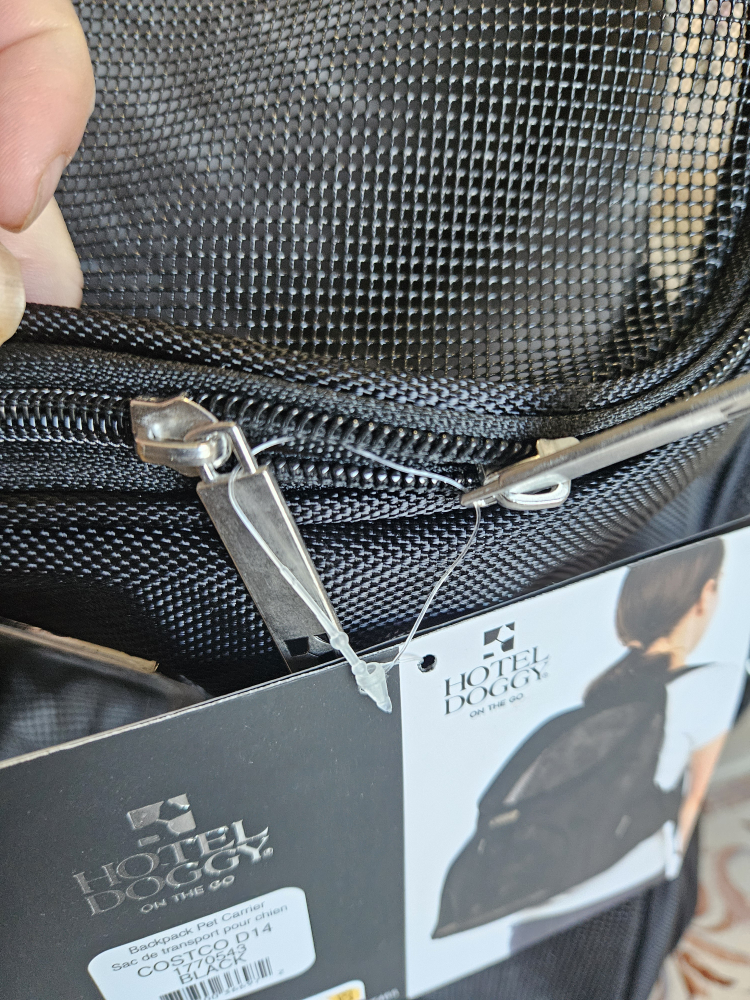 Hotel doggie carrying knapsac size large image indicator(9)