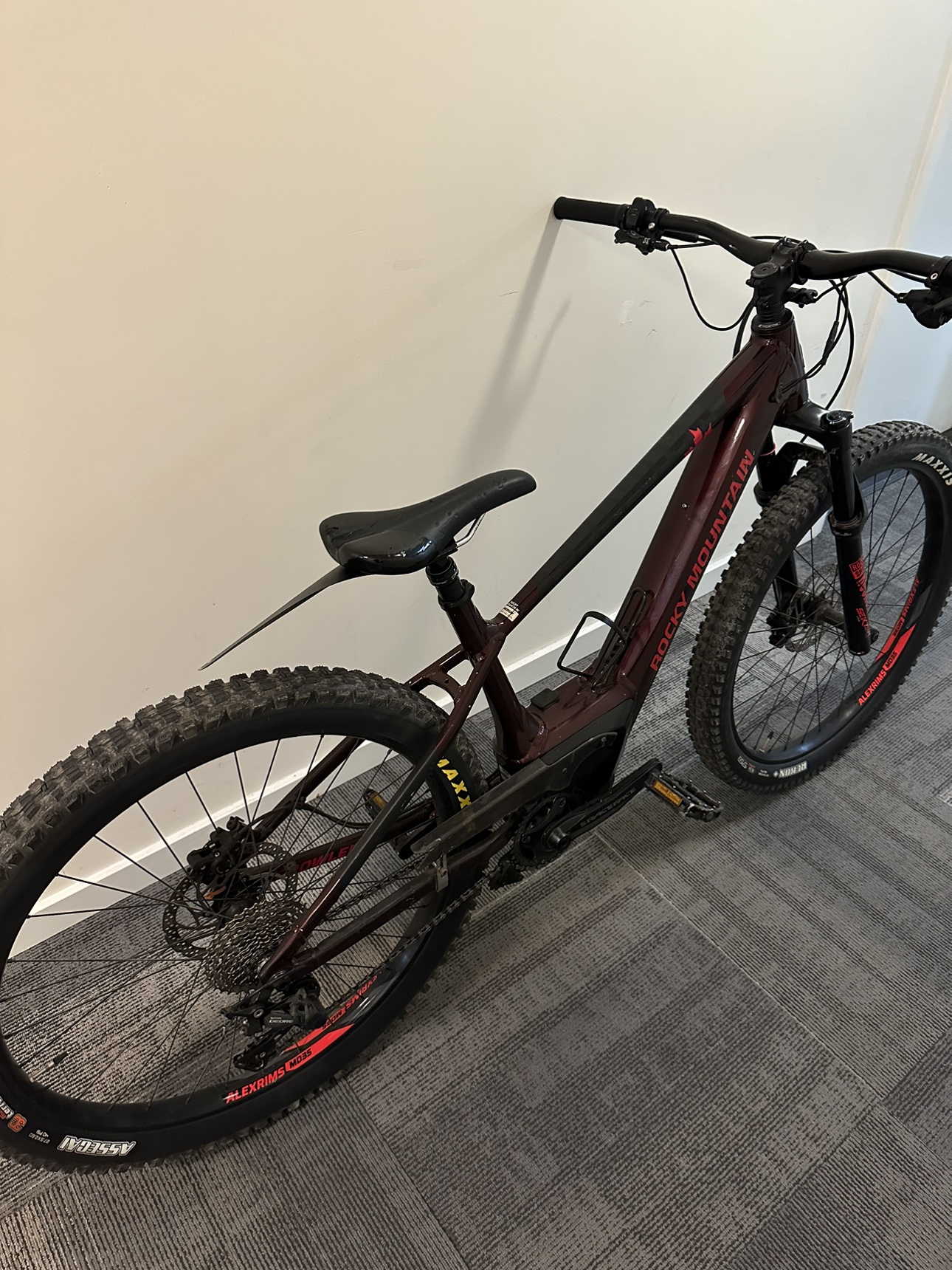 2021 EMTB Rocky Mountain Powerplay 30 - photo 2