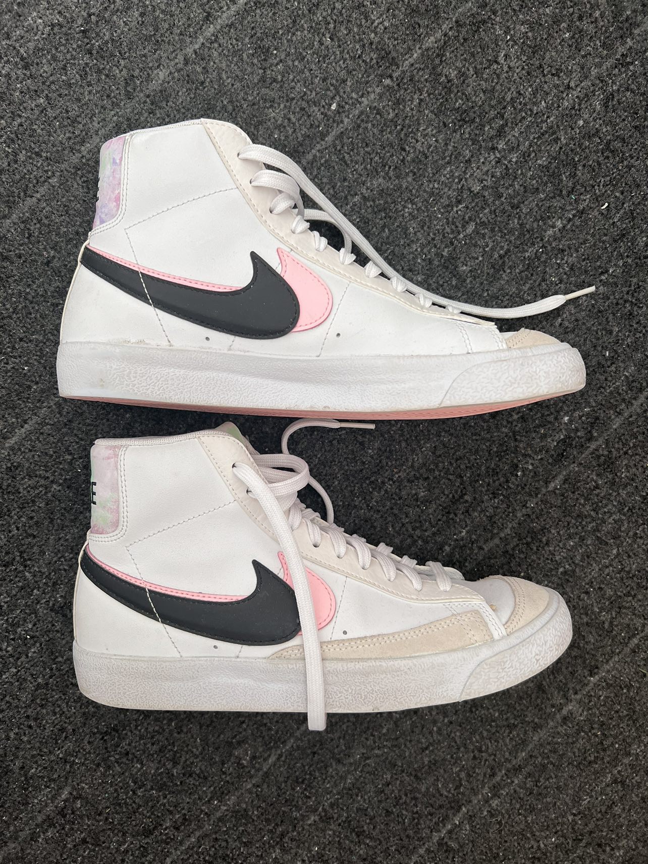 Nike Blazers size 8 / youth 7