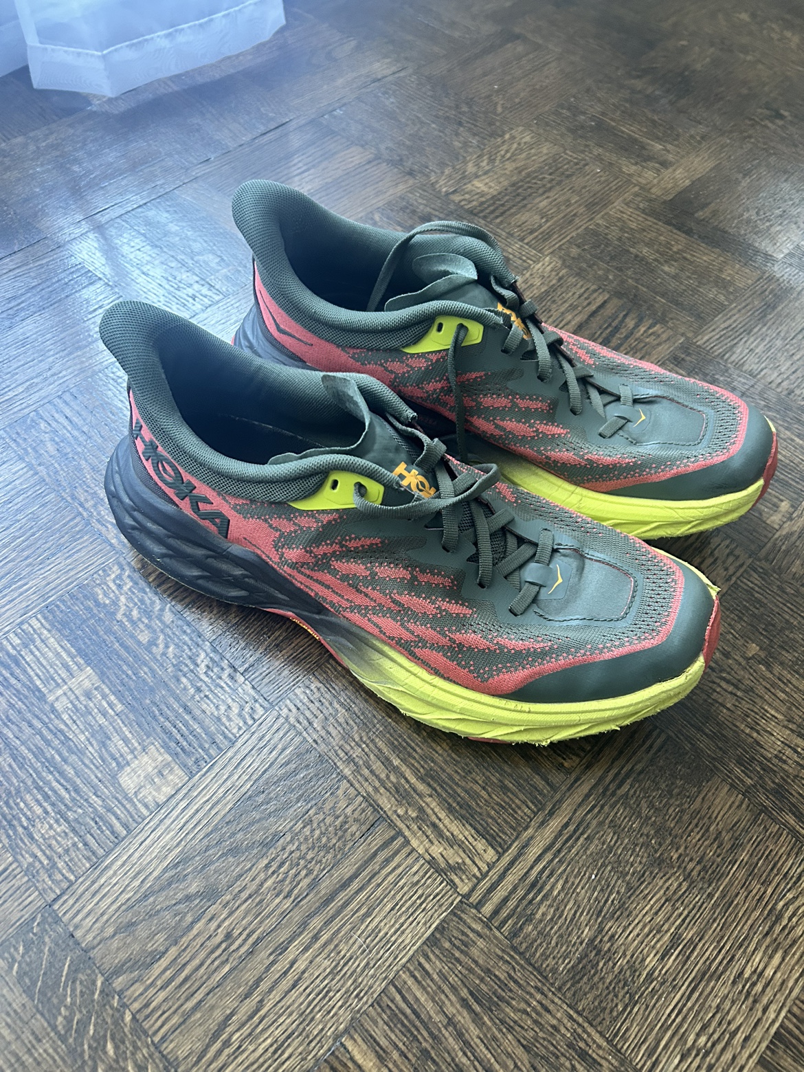HOKA Speedgoat 5 Men & Women - photo 3