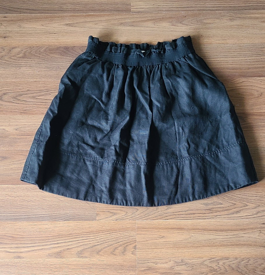 Aritzia Wilfred linen blend black mini skirt with pockets sz 2