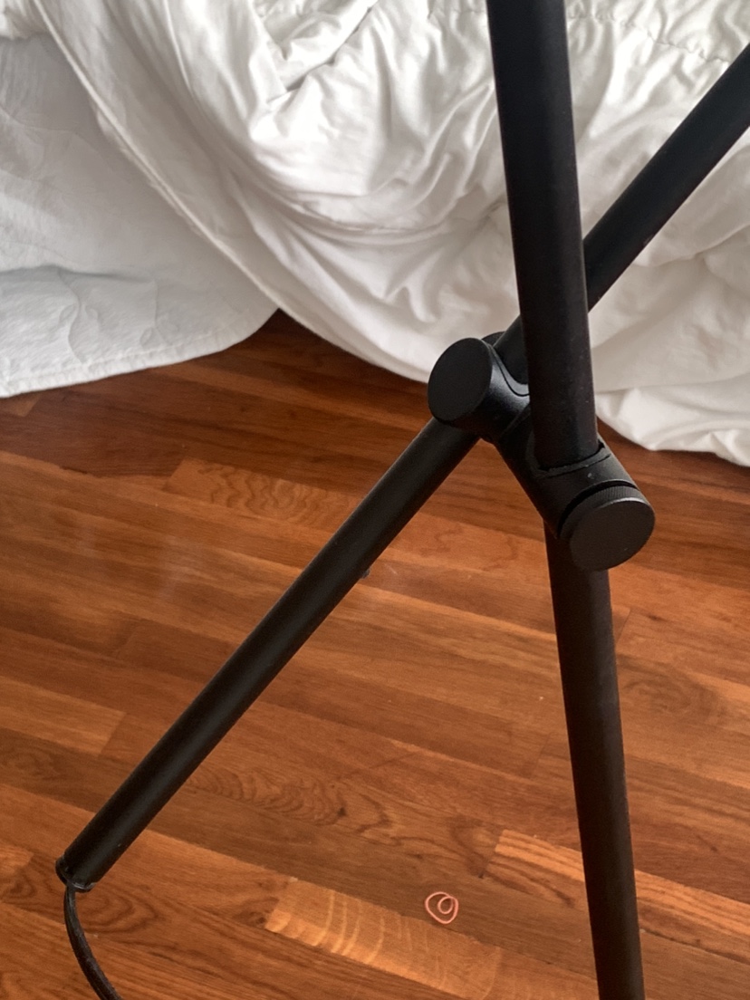 Adjustable floor reading lamp with a bulb - photo 5