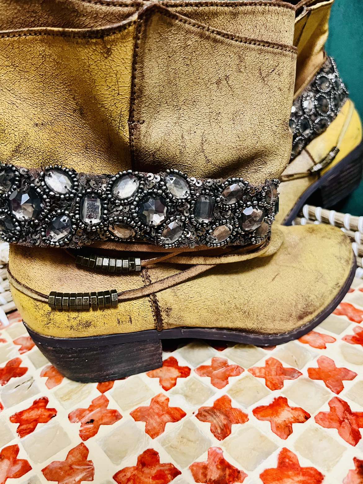 NEW NAUGHTY MONKEY BOOTs thumbnail