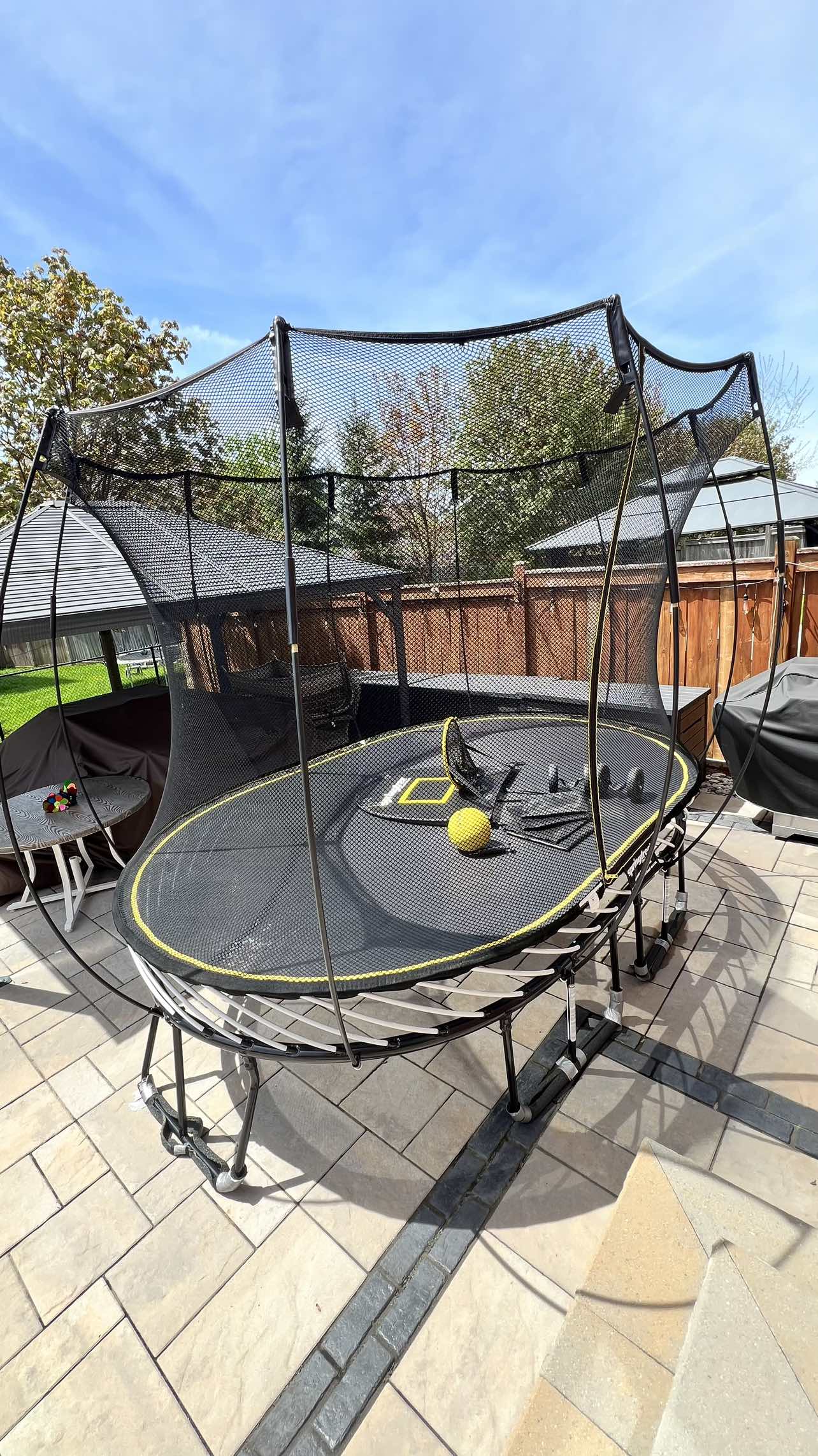 Springfree trampoline with accessories included thumbnail