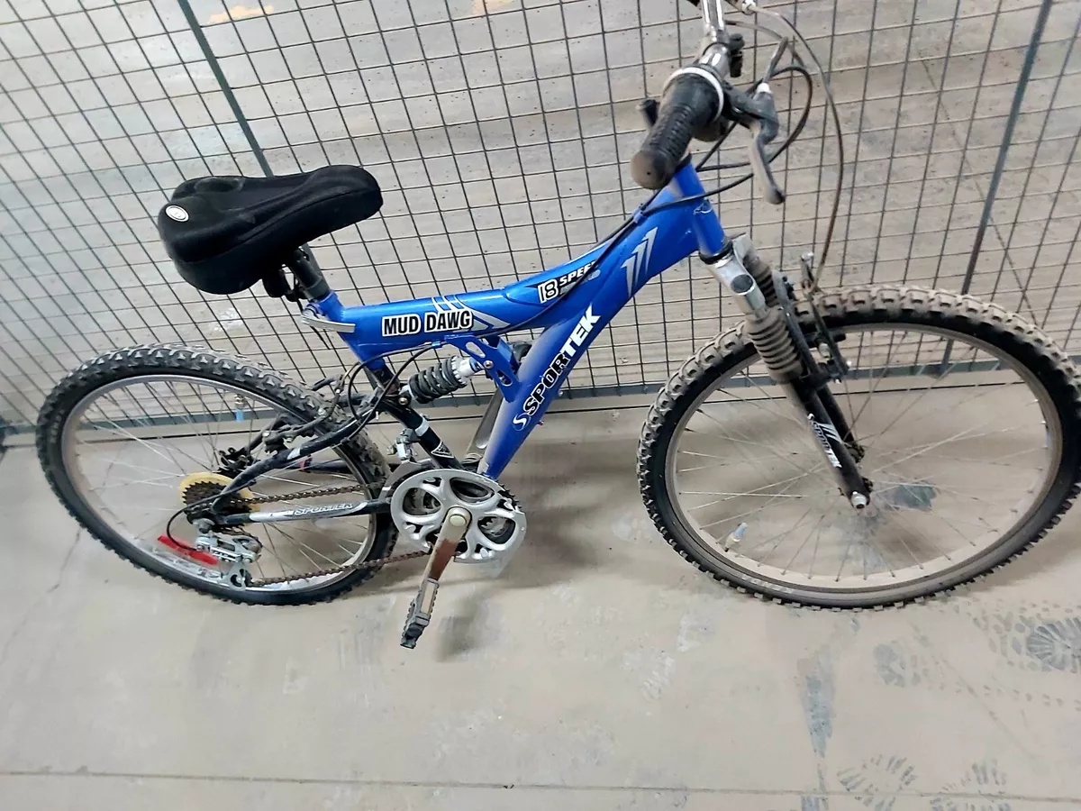 18 speed mountain bike 🧡