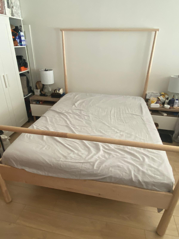 Queen Size Bed Frame wih Mattress - photo 2