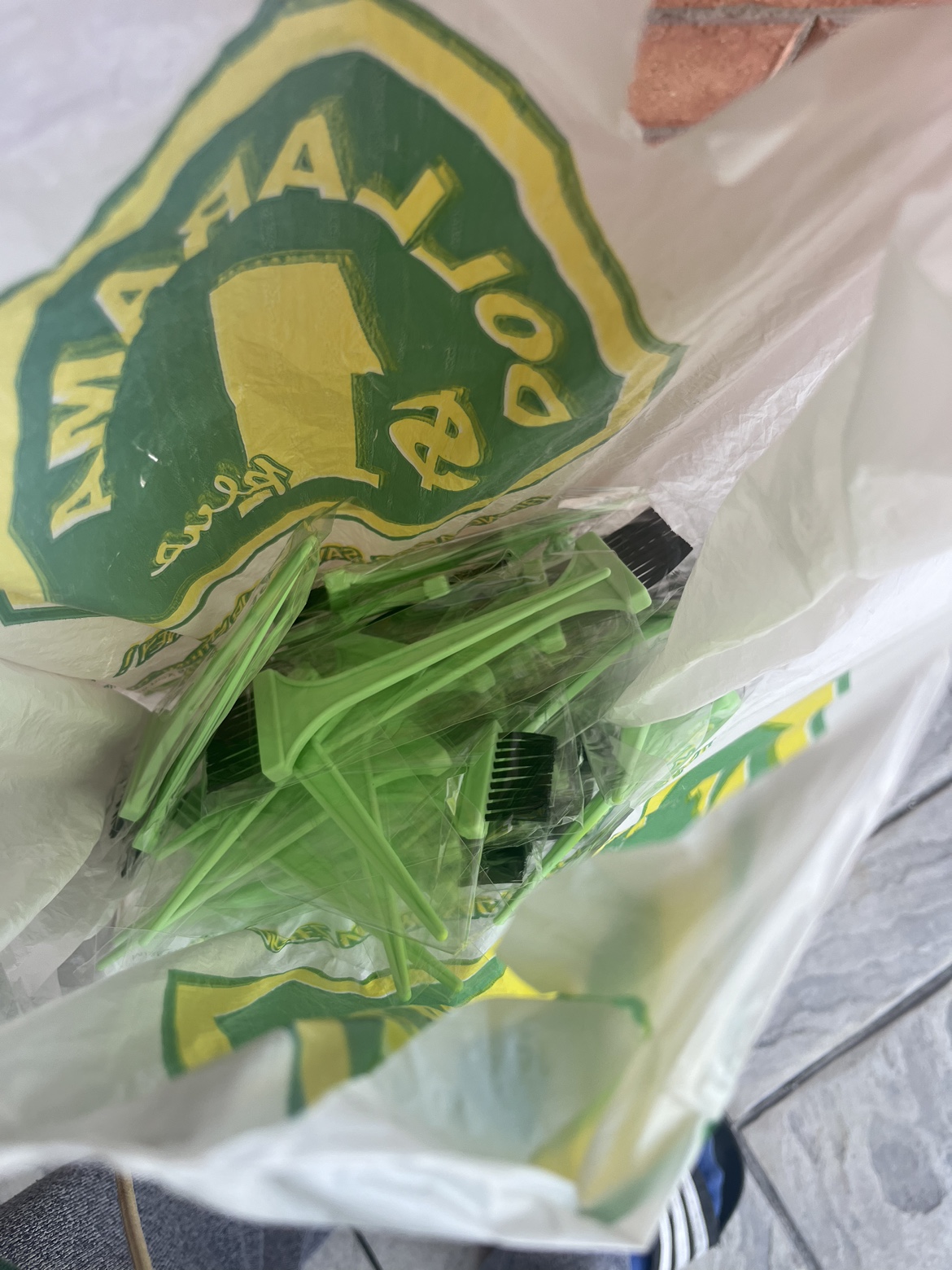 20 Hair Dye Brush Applicators image indicator(2)