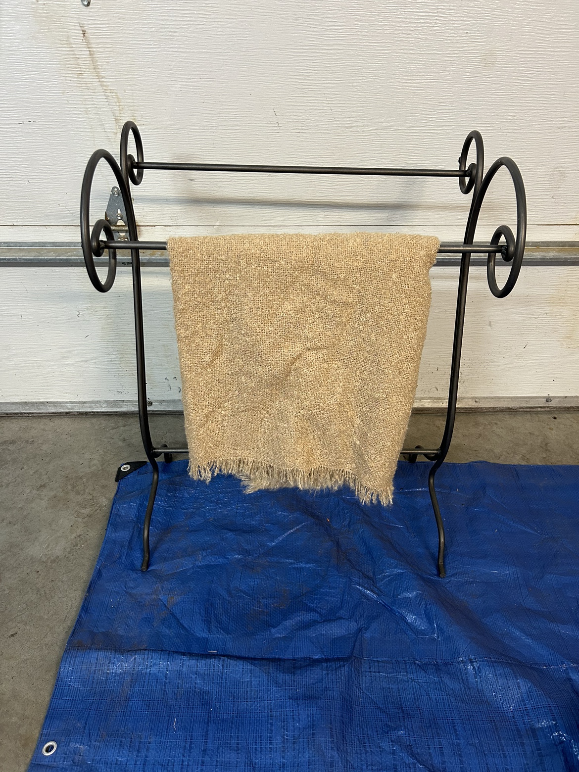 Blanket rack with blanket - photo 2