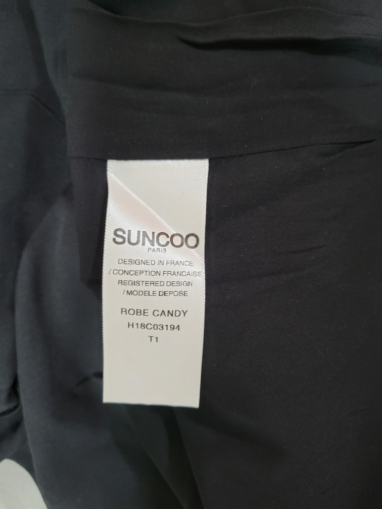 Women's dress. image indicator(4)