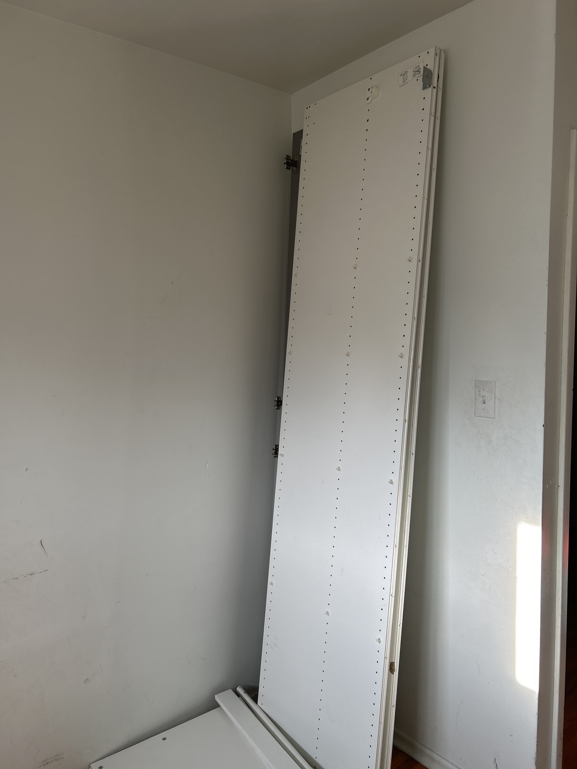 IKEA Closer used in good condition moving out sale - photo 3