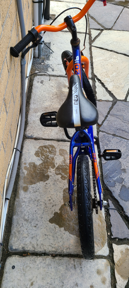 Kids bike in good condition image indicator(3)