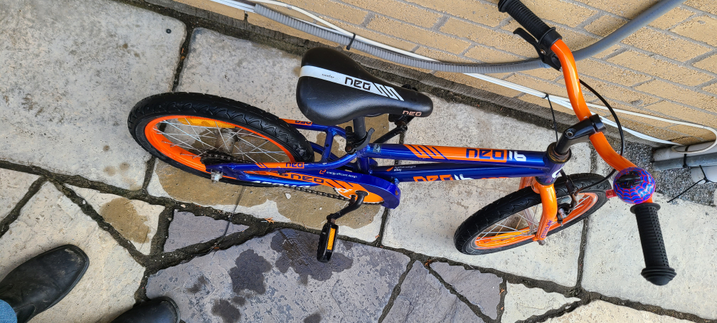 Kids bike in good condition image indicator(4)