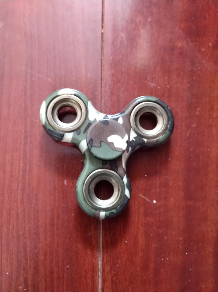 Fidget Spinners (Each) image indicator(3)