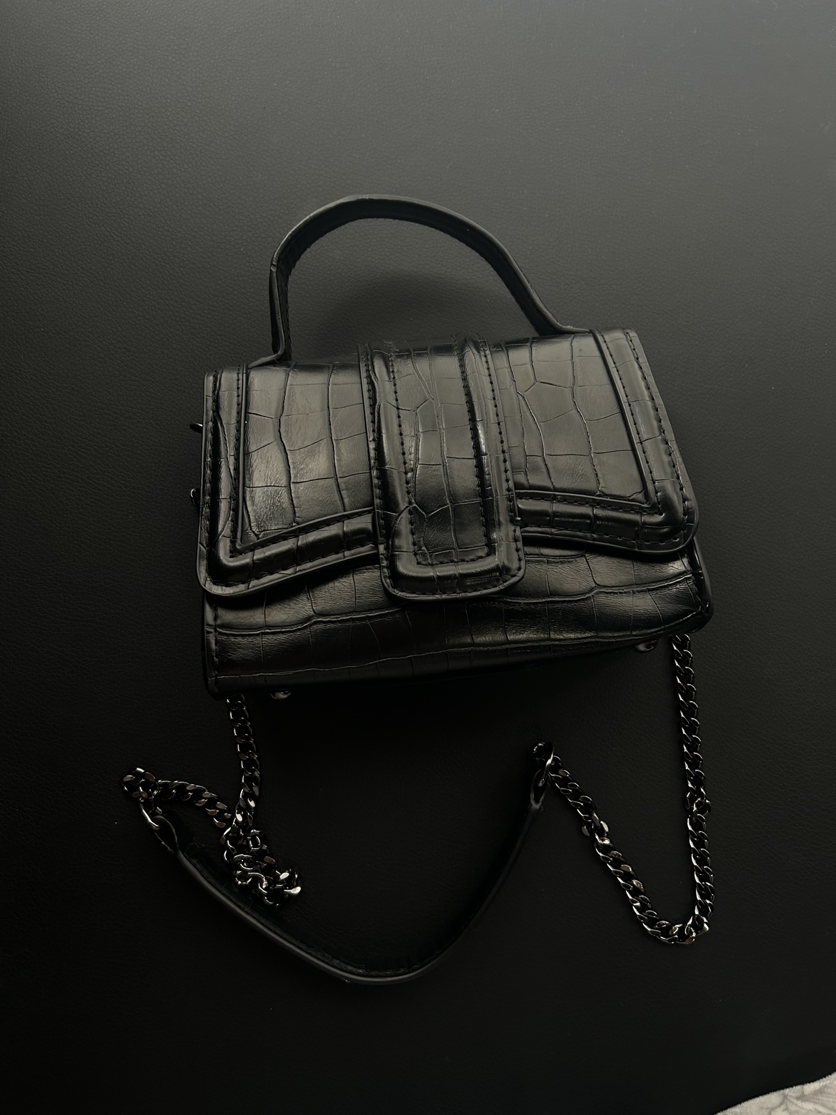 Mini Zara crocodile embossed chain purse