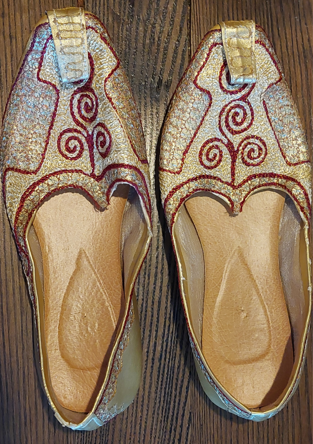 Footwear for Kurta/Pajama thumbnail