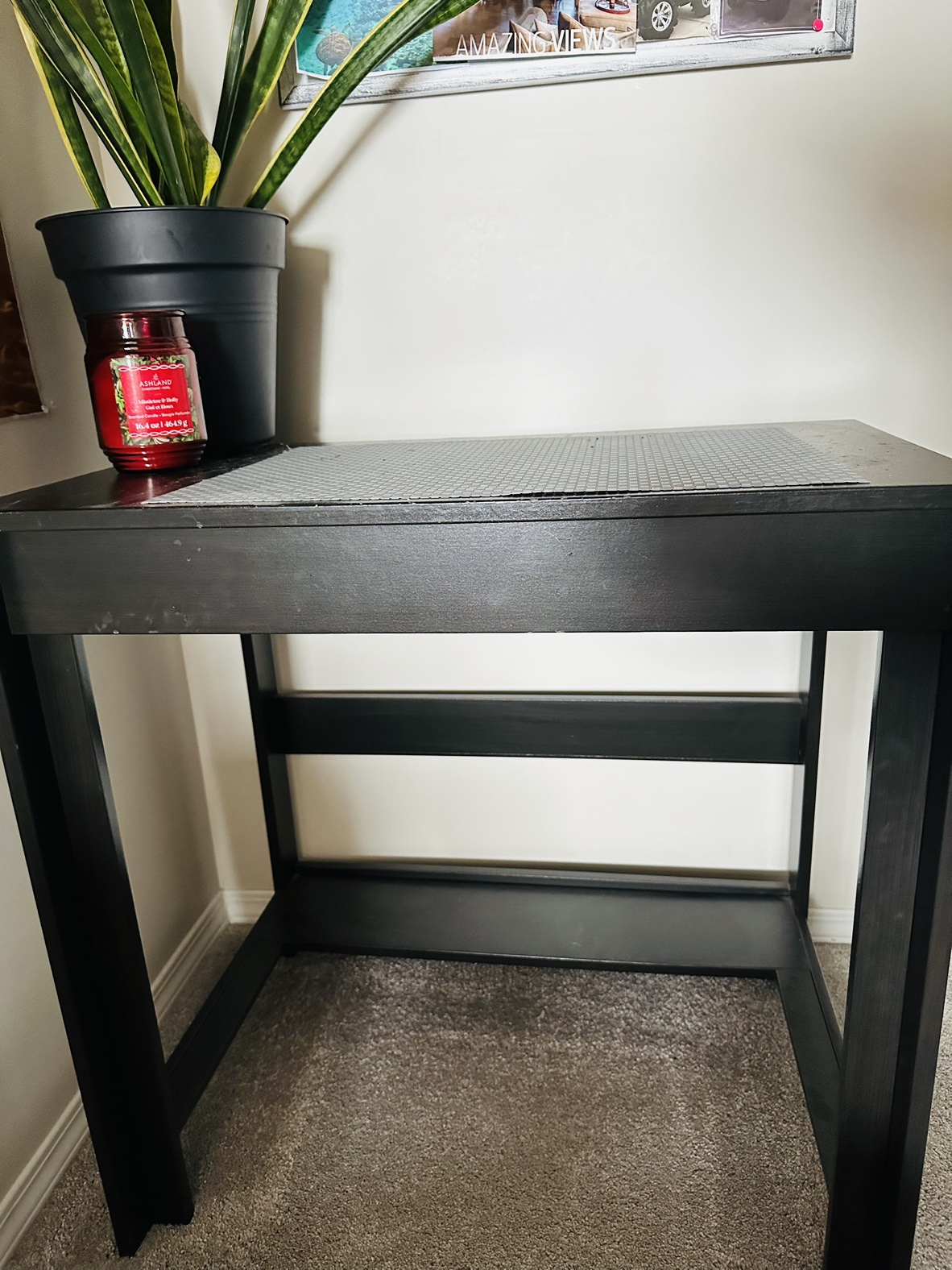 Brown desk ikea *MOVING MUST GO* thumbnail
