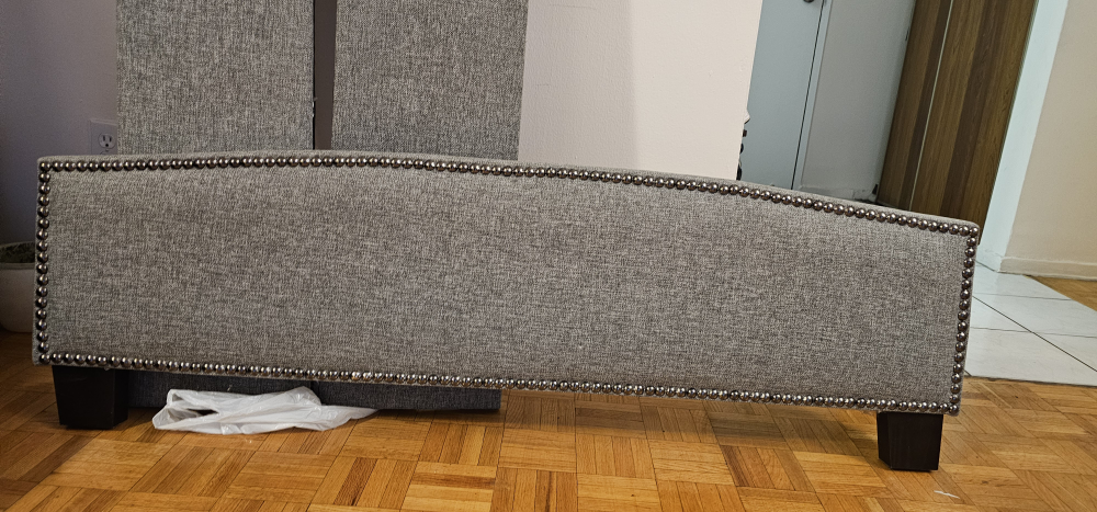 Used grey platform bed in very good condition - photo 5