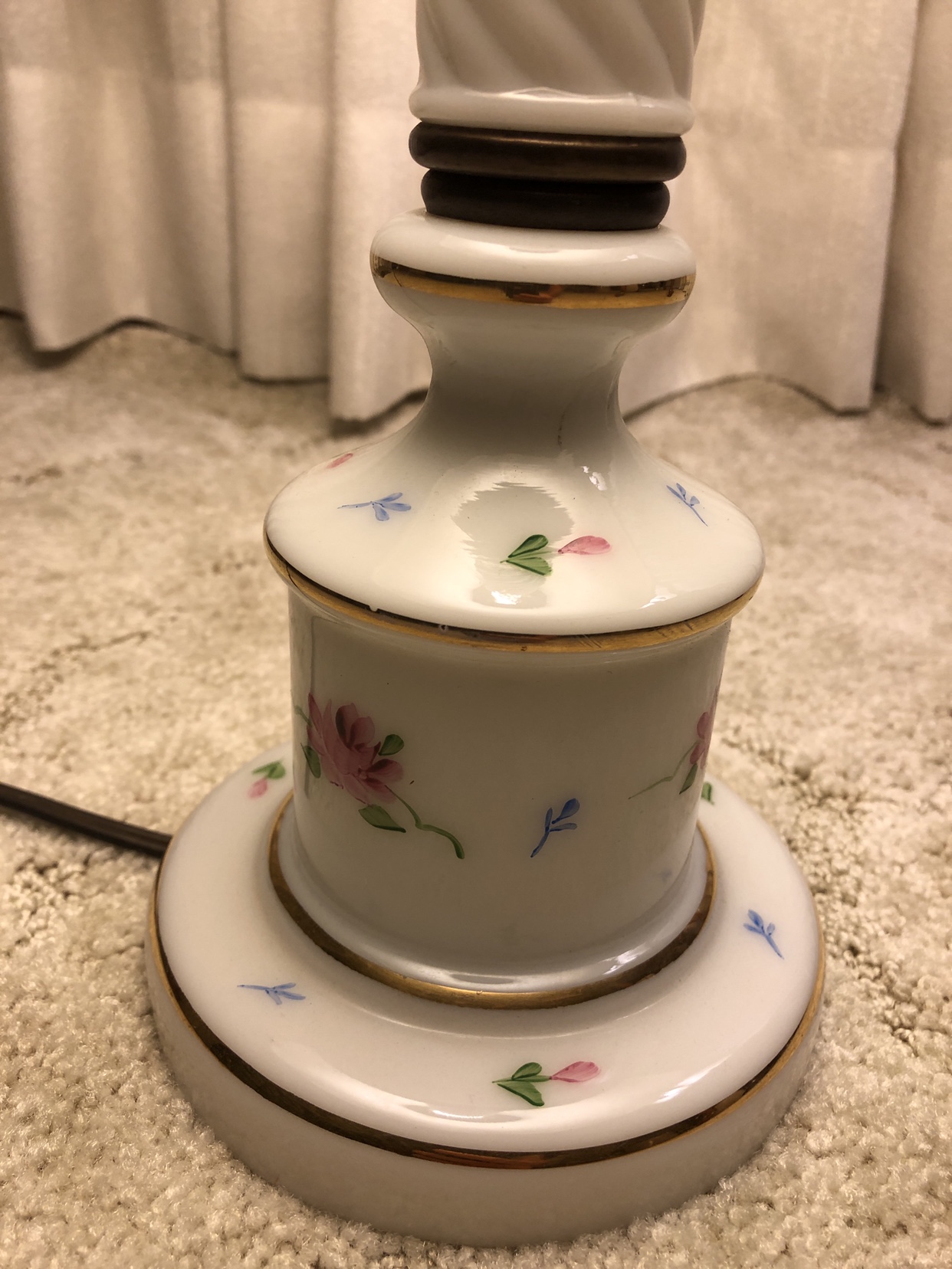 Vintage Marble Lamp with large shade - photo 4