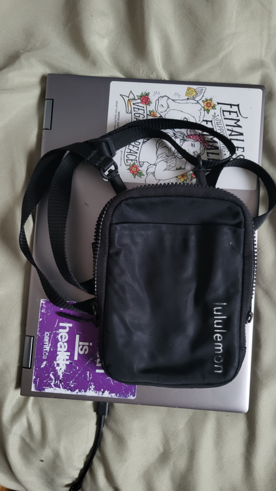 Lululemon Easy Access Crossbody Bag - photo 3