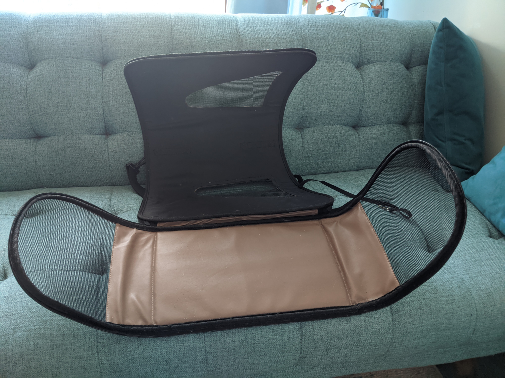 Small pet carrier 🐕🐈(moving sale!) image indicator(4)