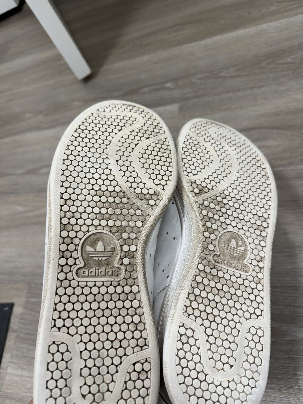 Adidas Stan Smith Men Size 8.5 image indicator(3)