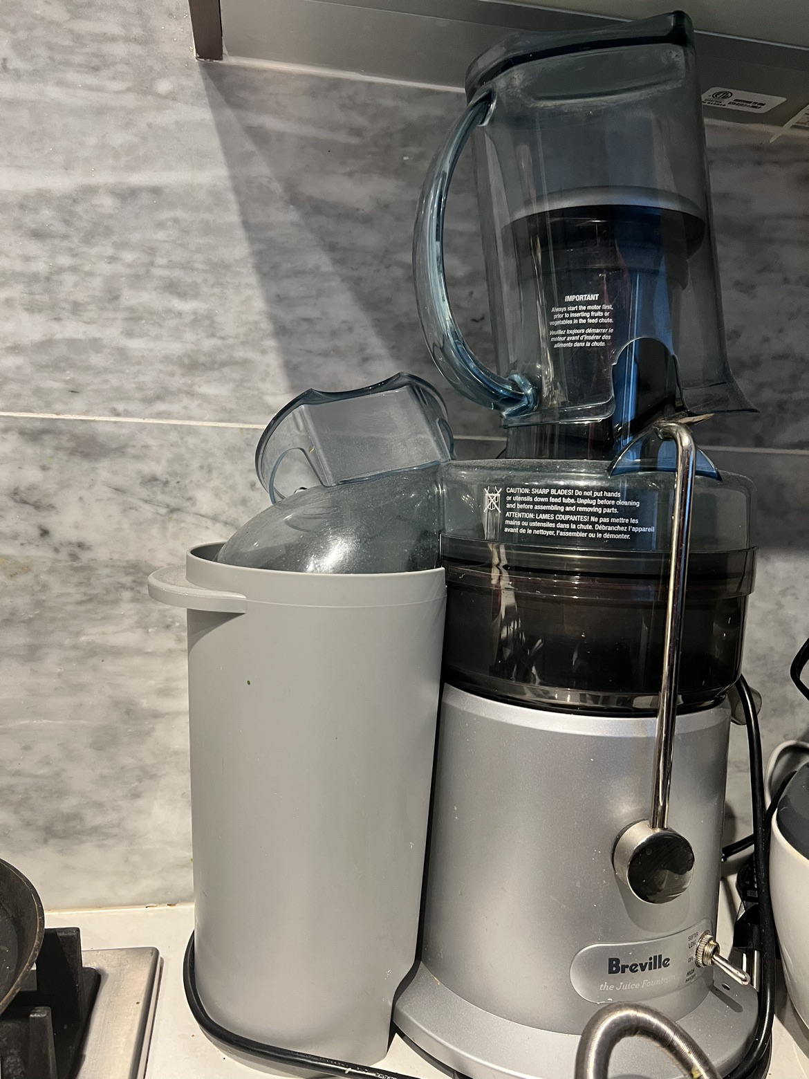 Breville Juice Fountain Plus Juicer JE98XL thumbnail