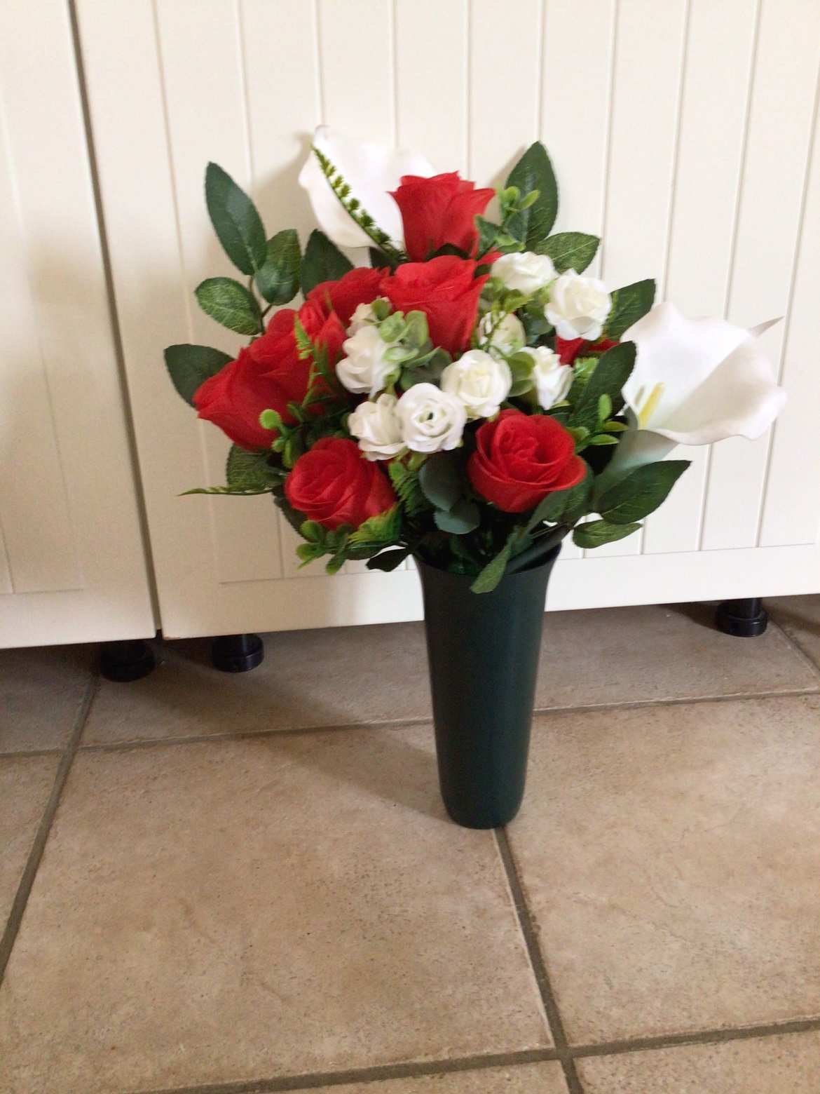 Outdoor Artificial flowers image indicator(2)