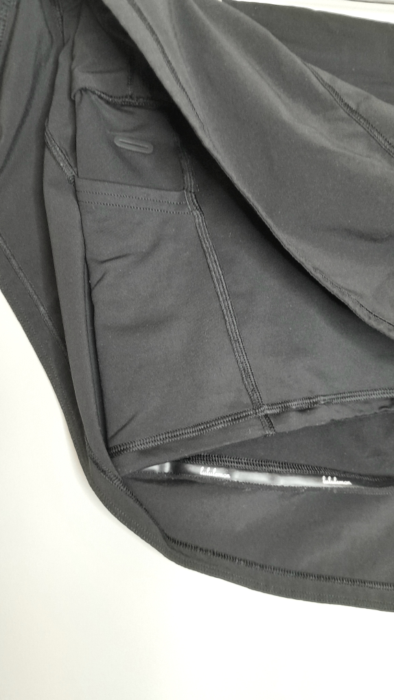Lululemon Tennis Skirt - Black (size 10 US) - photo 3