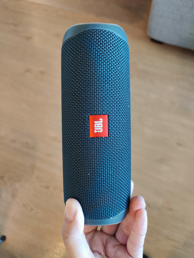 JBL Flip 5 Bluetooth Speaker - photo 2