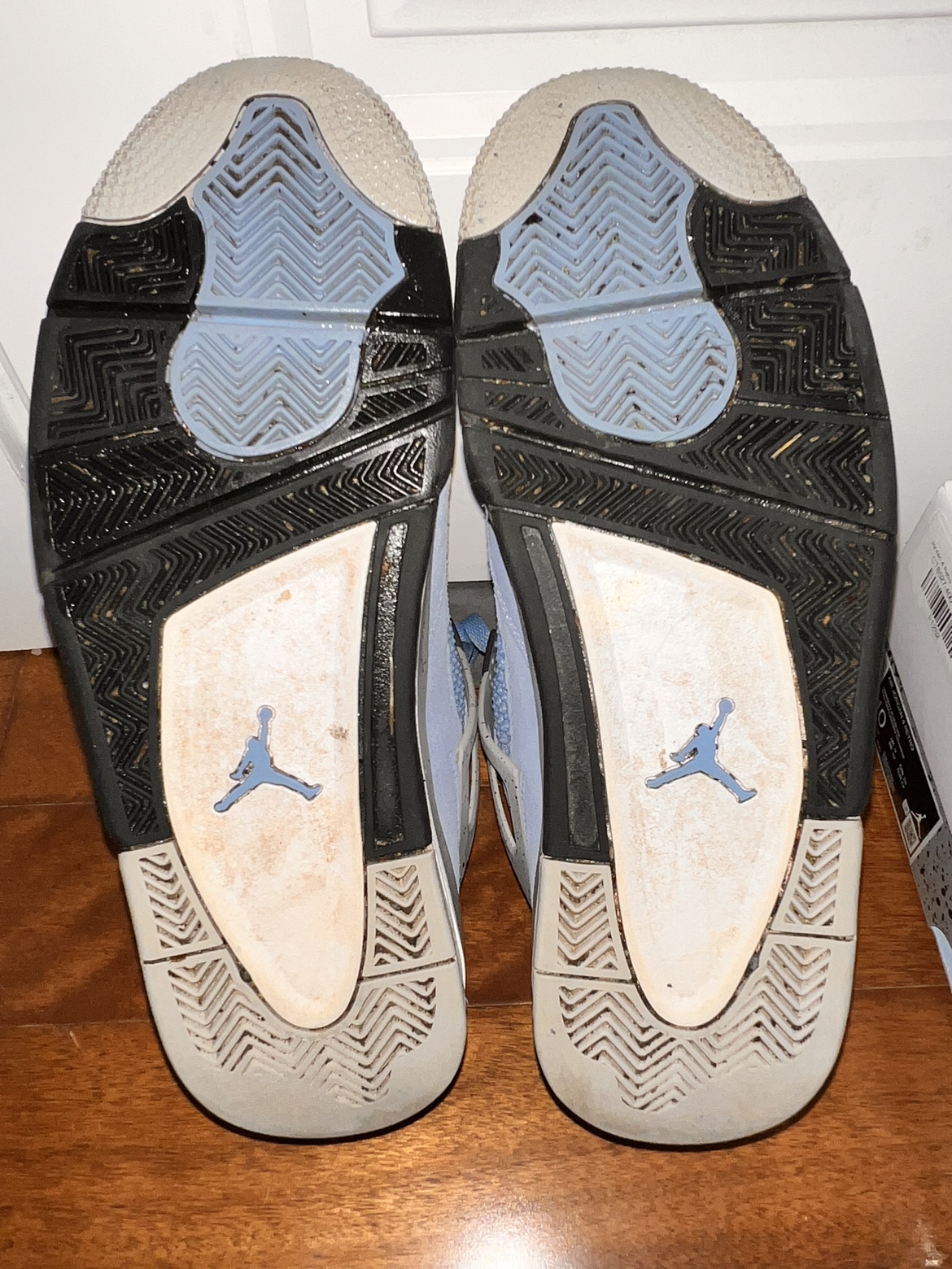 Jordan 4 Retro University Blue - photo 5