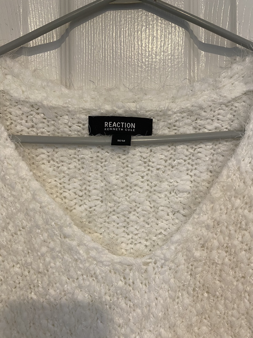 Soft White Sweater image indicator(2)