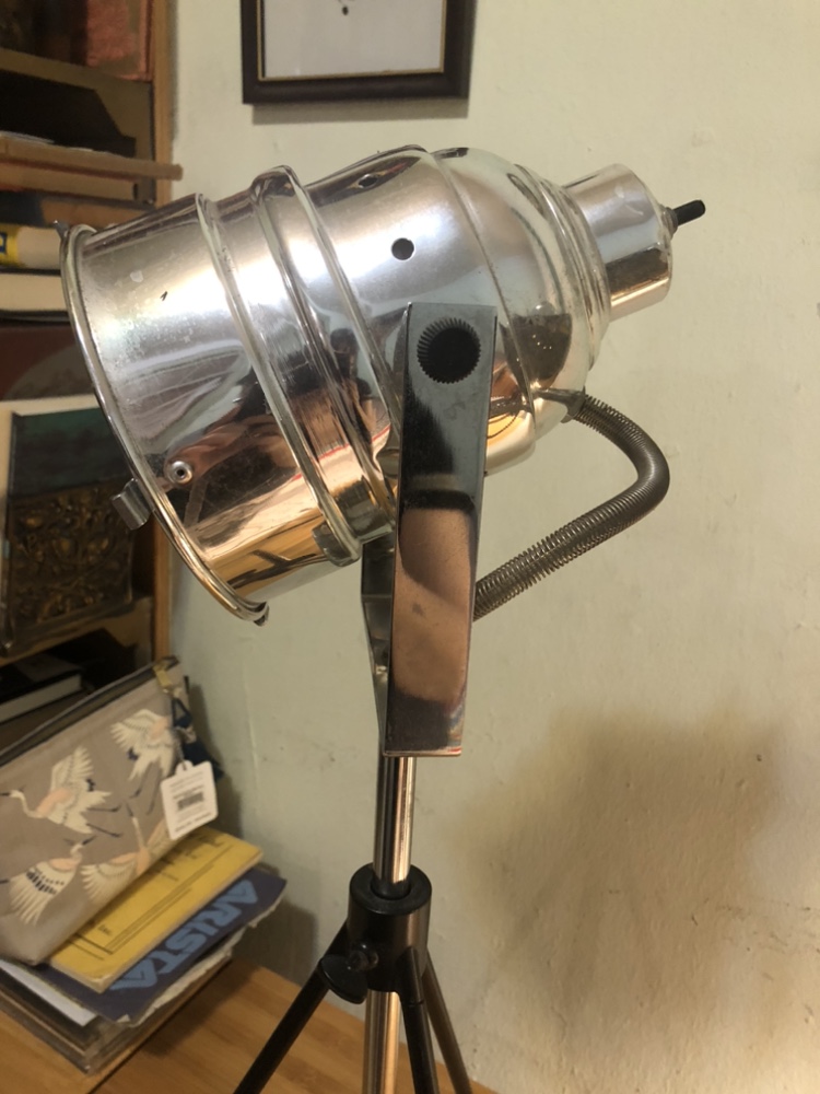 Pair of adjustable tripod table lamps - photo 3
