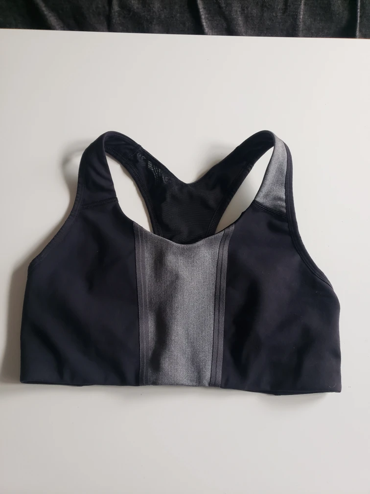 The North Face sports bra size M image indicator(2)