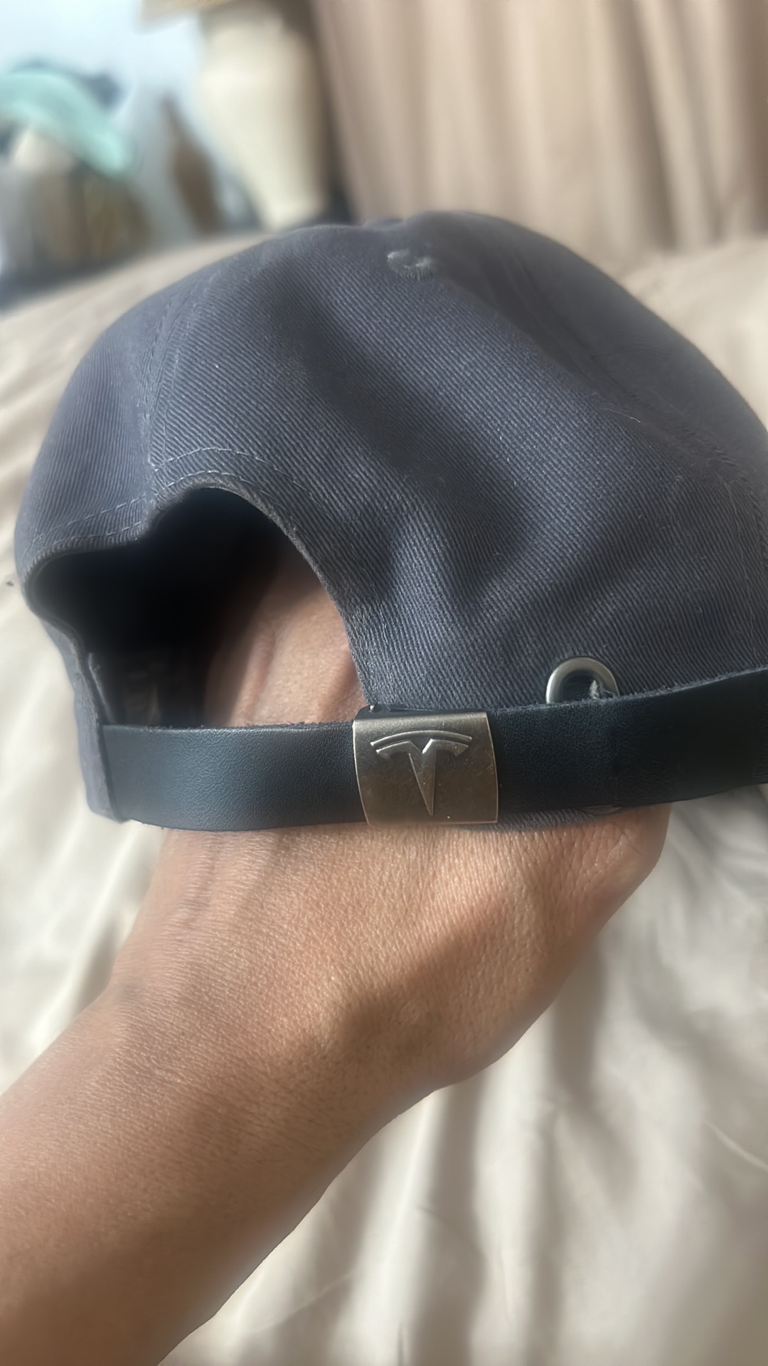 Cap Tesla original - photo 4