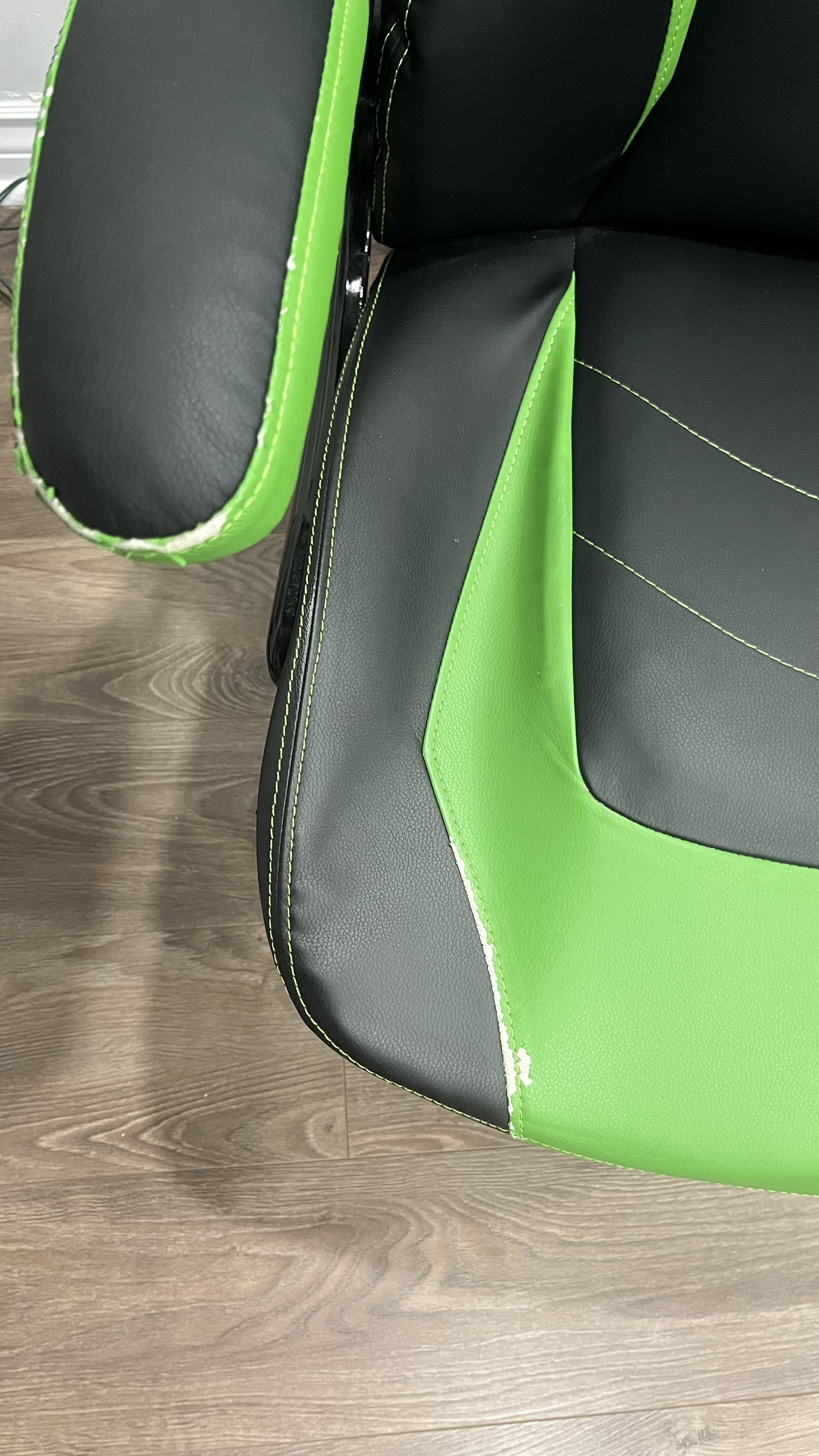 Leather Gaming Chair - photo 2