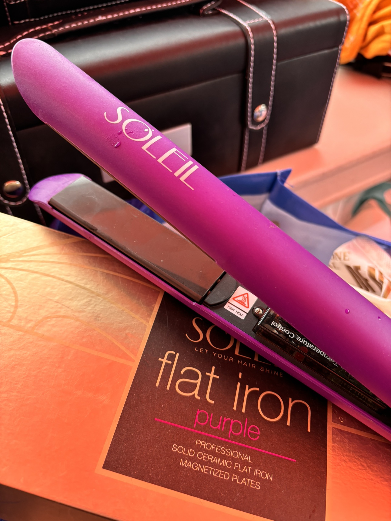 Soleil flat iron/straightener 🧡 image indicator(4)
