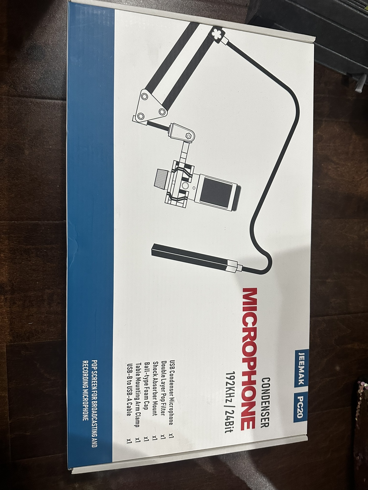 Microphone with arm thumbnail