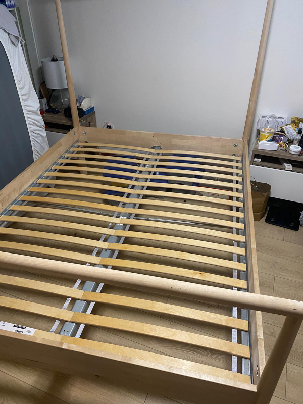 Queen Size Bed Frame wih Mattress - photo 3