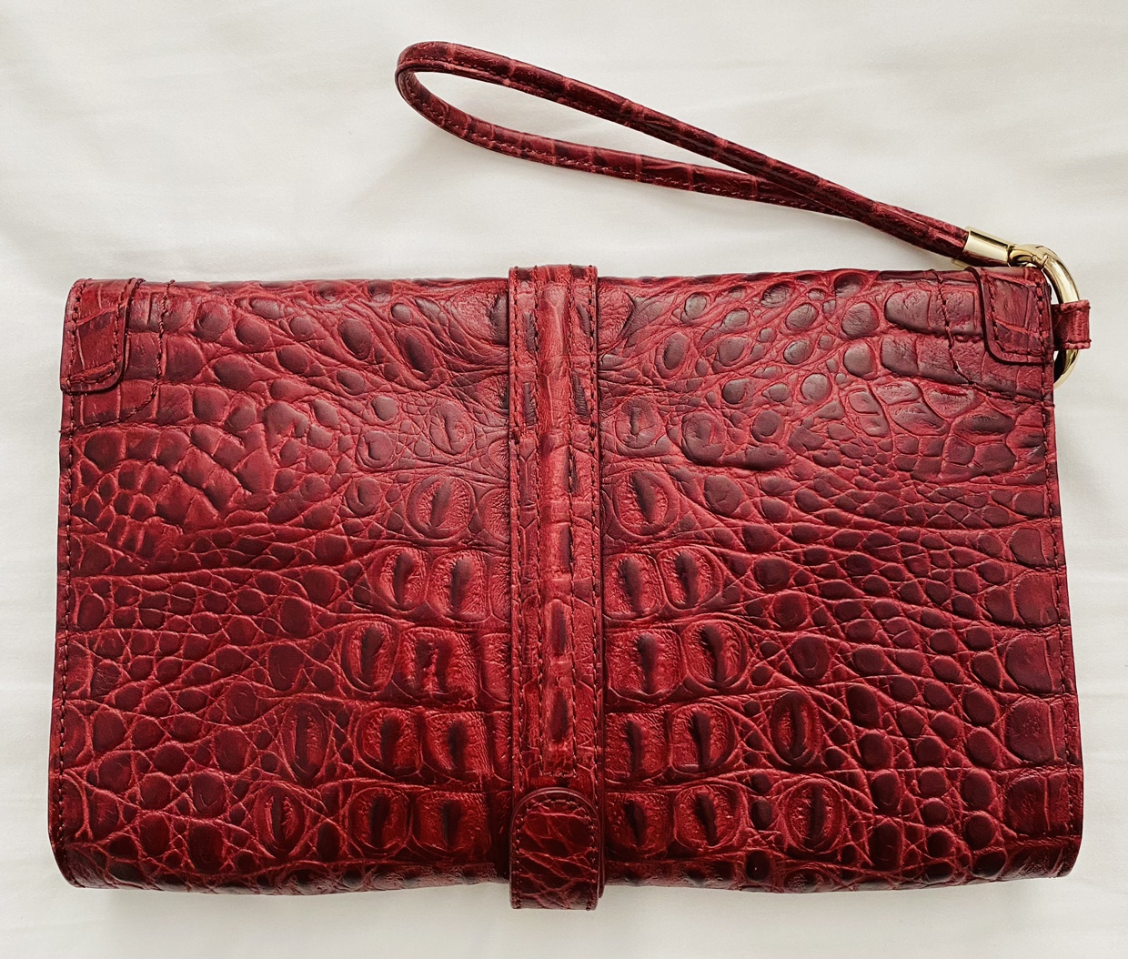 Brand new women's leather clutch image indicator(2)