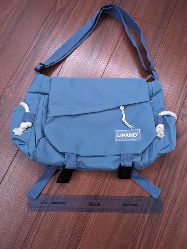 NEW Messenger Shoulder Bag thumbnail