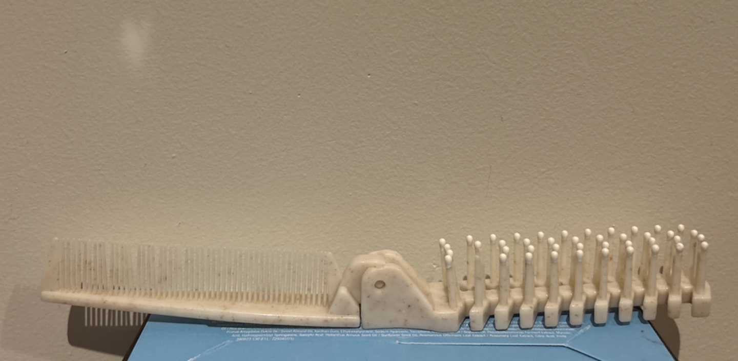 Comb/ Hairbrush #freecycle - photo 2