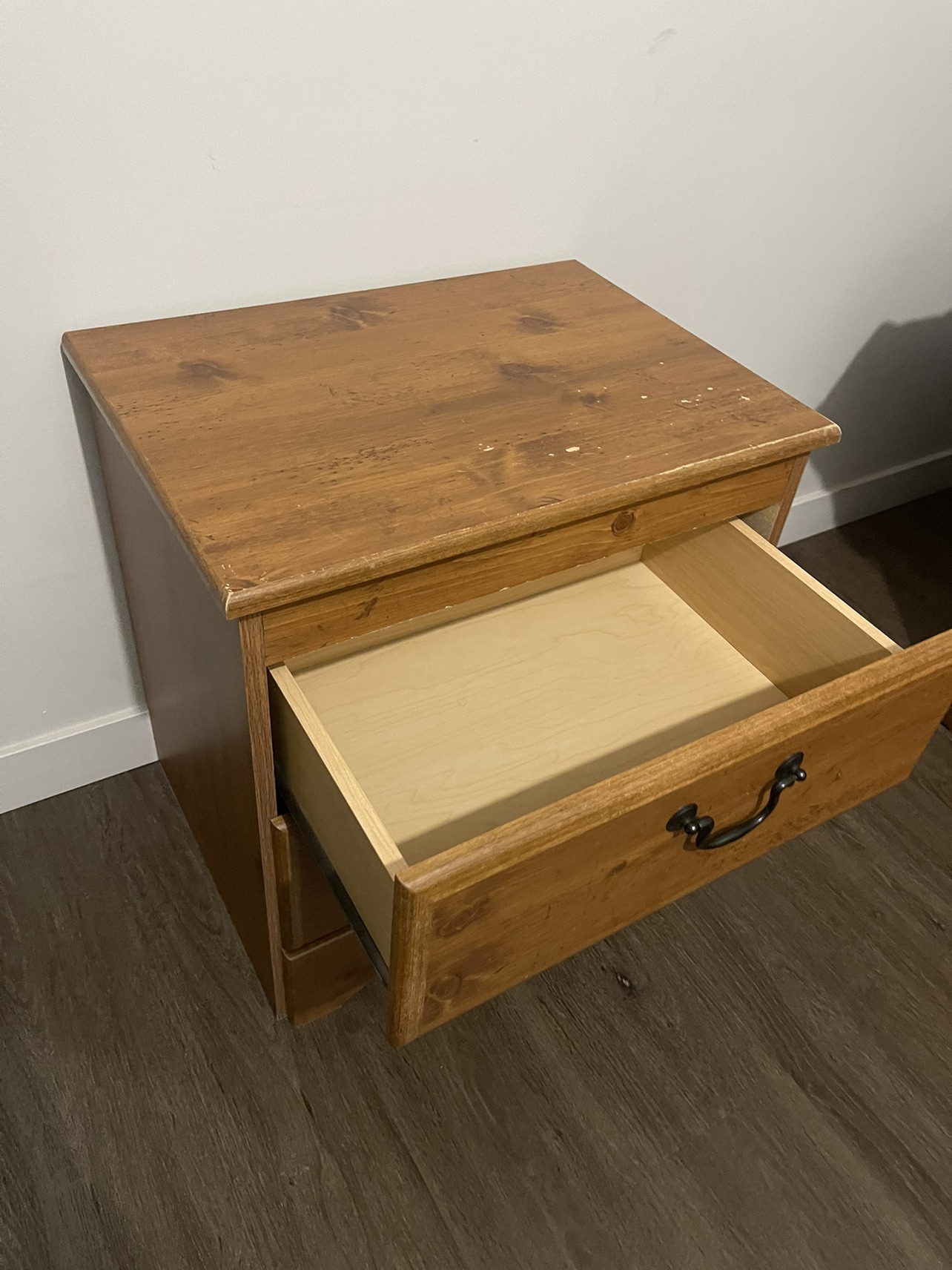 Bedside table - photo 4