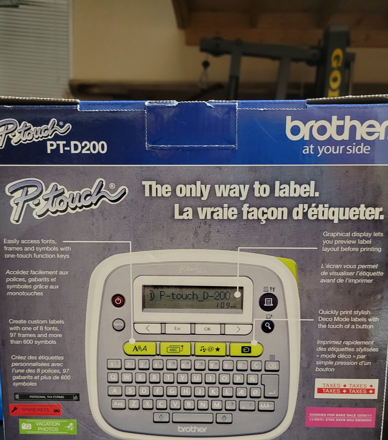 Brother Electronic Desktop Label Maker image indicator(2)